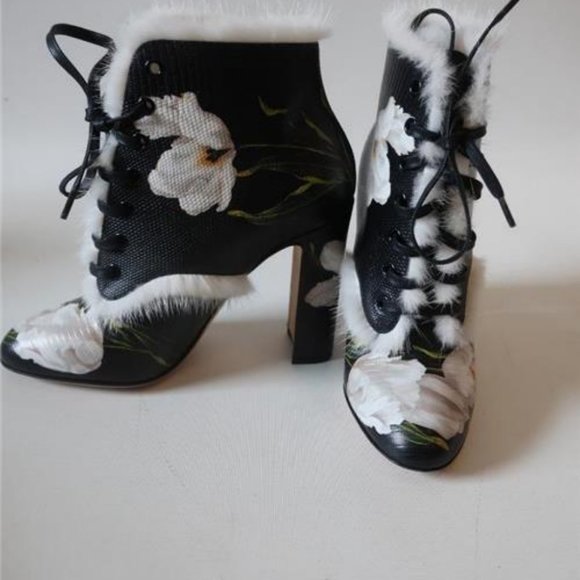 Dolce & Gabbana Shoes - DOLCE & GABBANA BLACK WHITE FLORAL LACE-UP LEATHER FUR BOOTIES 38 US/8